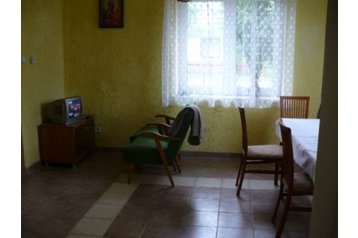 Polija Privát Białowieża, Eksterjers